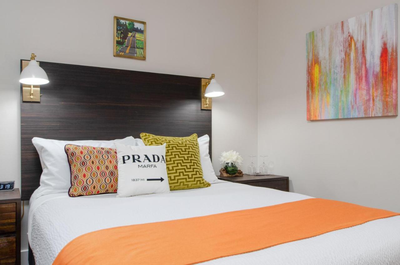 The Dundee - A Trace Hotel Экстерьер фото